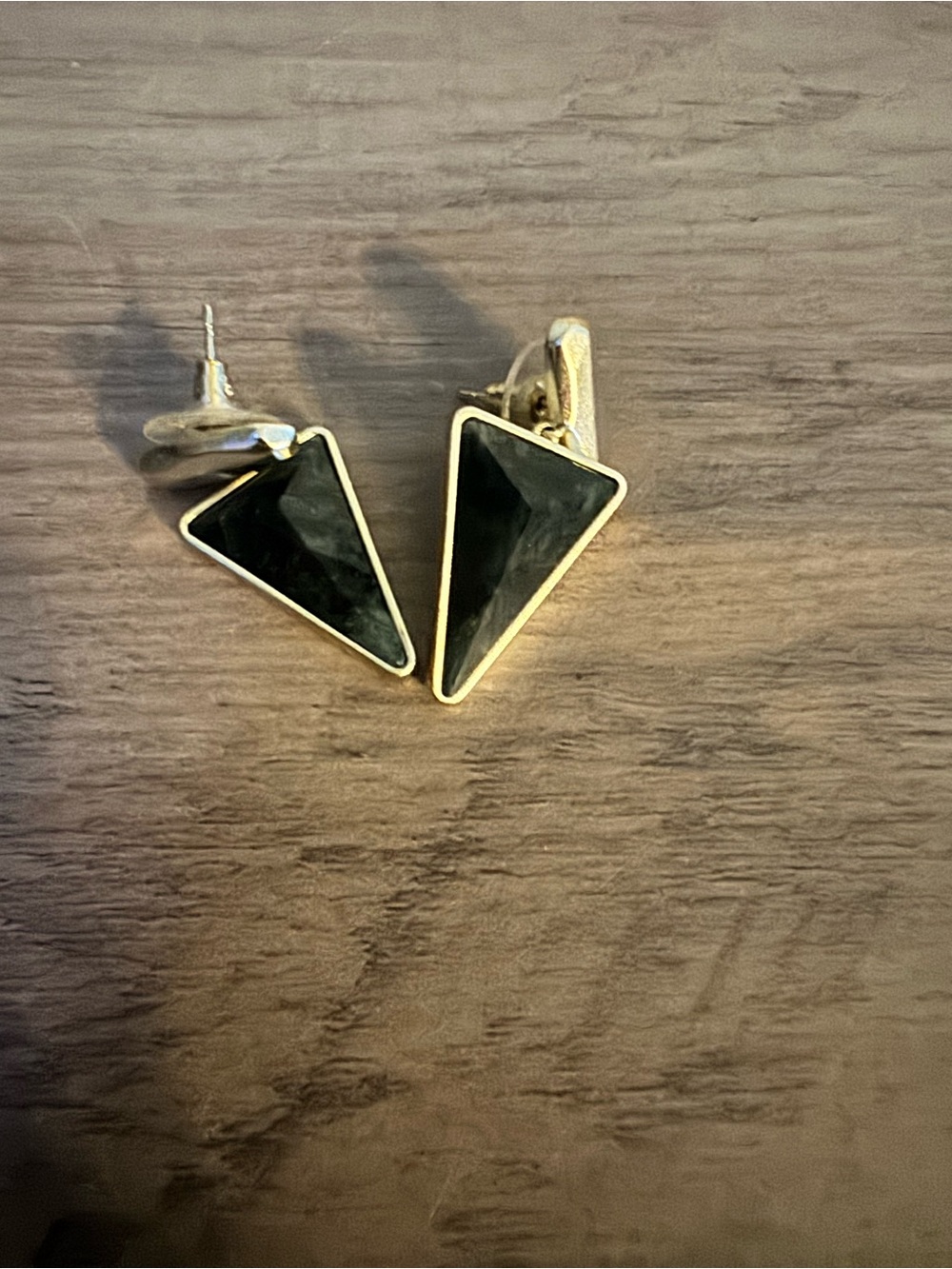 Kendra Scott Gold Triangle Black Stone Drop Earrings